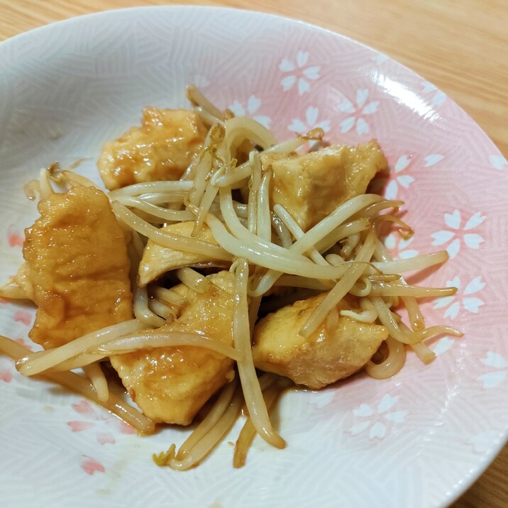 もやしと鶏肉のオイスターソース炒め